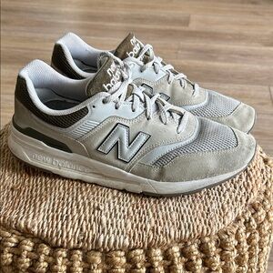 Men’s New Balance 10.5 997 H